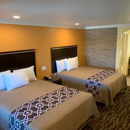 Ontario Inn & Suites Montclair Kültér fotó