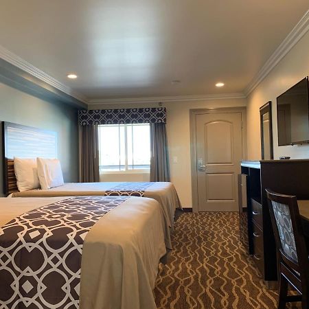 Ontario Inn & Suites Montclair Kültér fotó